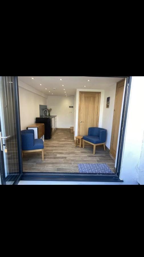 Storm Cottage B&B Hugh Town ภายนอก รูปภาพ